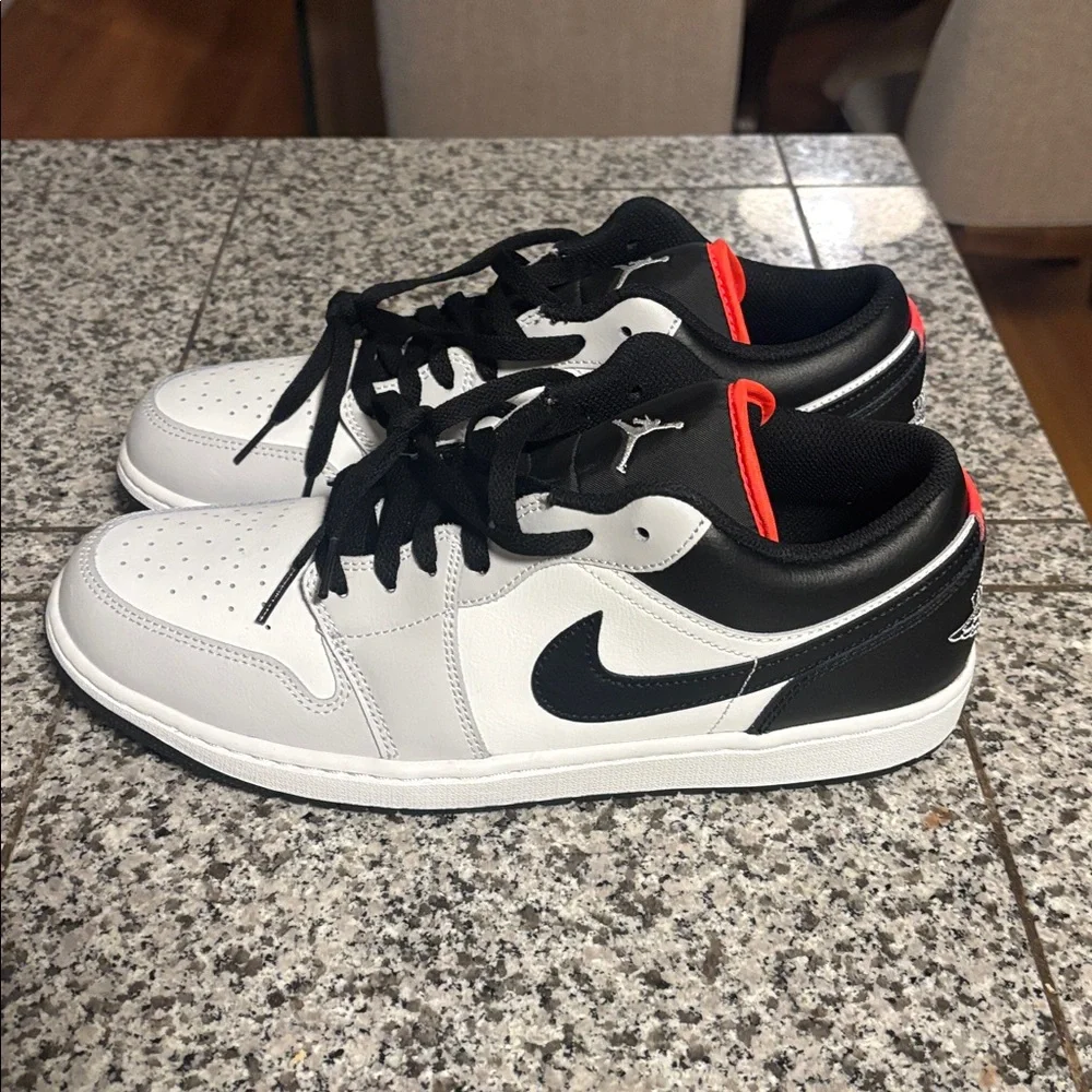 Nike Air Jordan Low Top Sneakers White Black Red NWOT - Picture 2 of 4